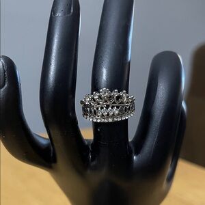 Elegant Silver Crown Ring